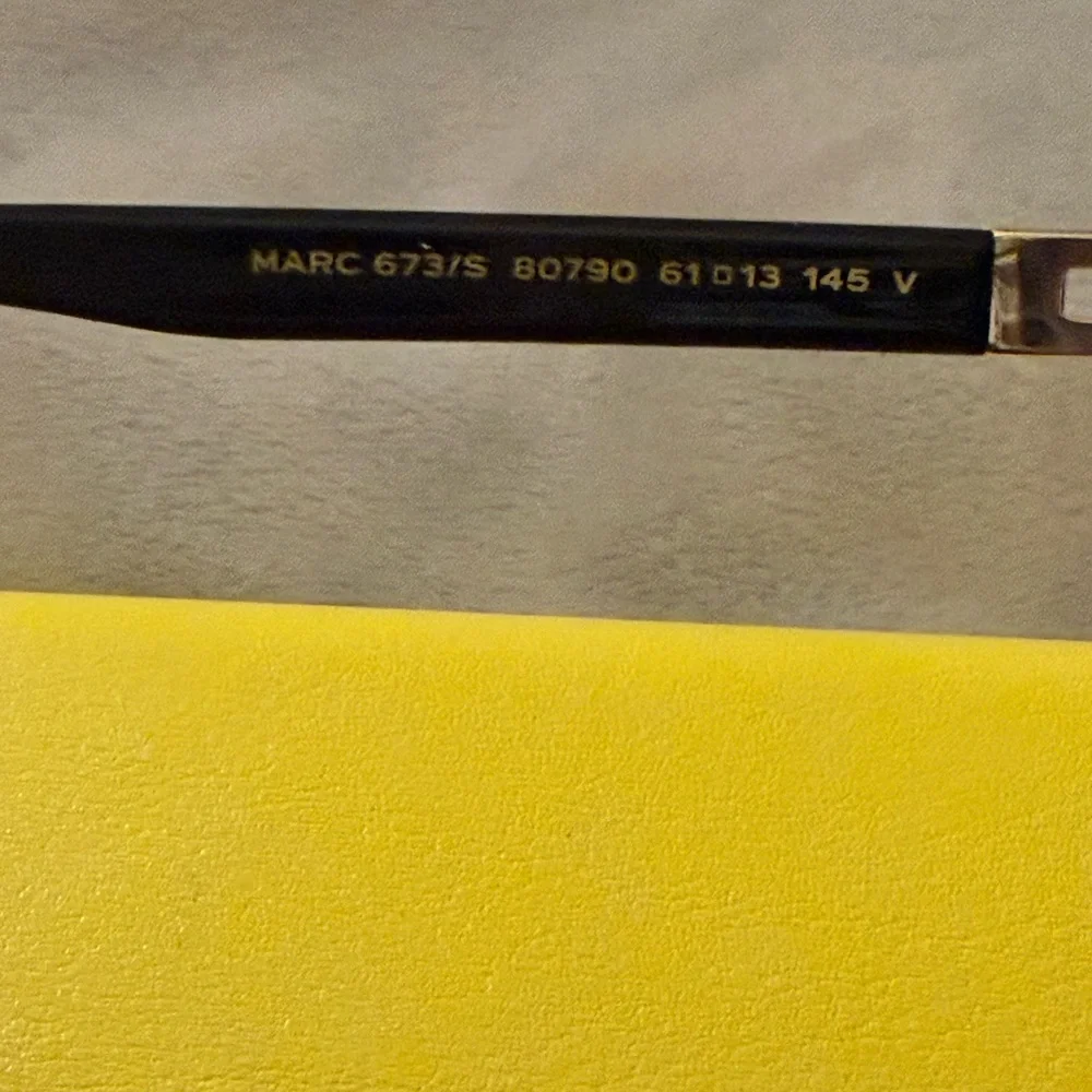 Marc Jacobs Gold Frame Men’s Aviator Sunglasses - Picture 5 of 7